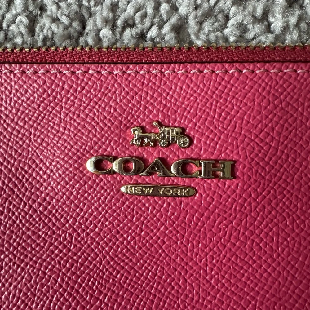Coach Hot Pink Pebbled Leather Wristlet with Gold Hardware